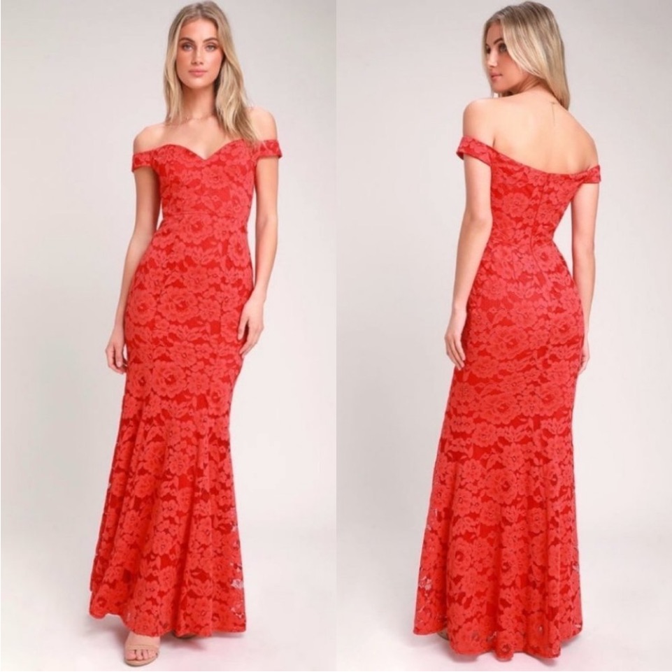 Lulu’s Size Med Nwt Swept Up Lace Dress